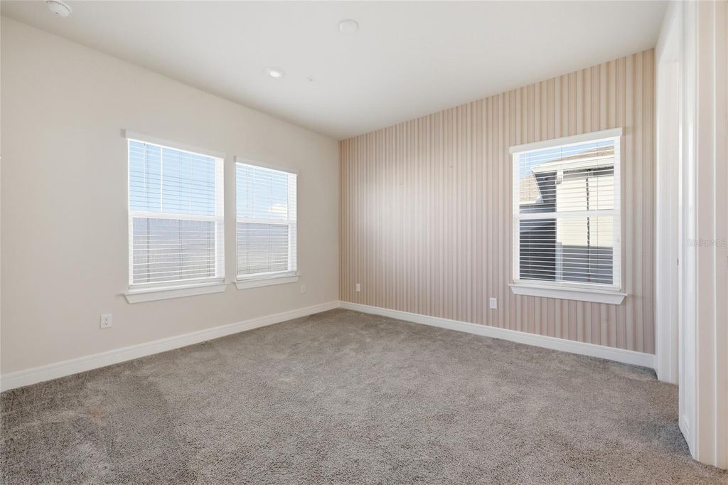 Image 36 of property listing at 13384 PANAMA BEACH COURT, Orlando, FL 32827