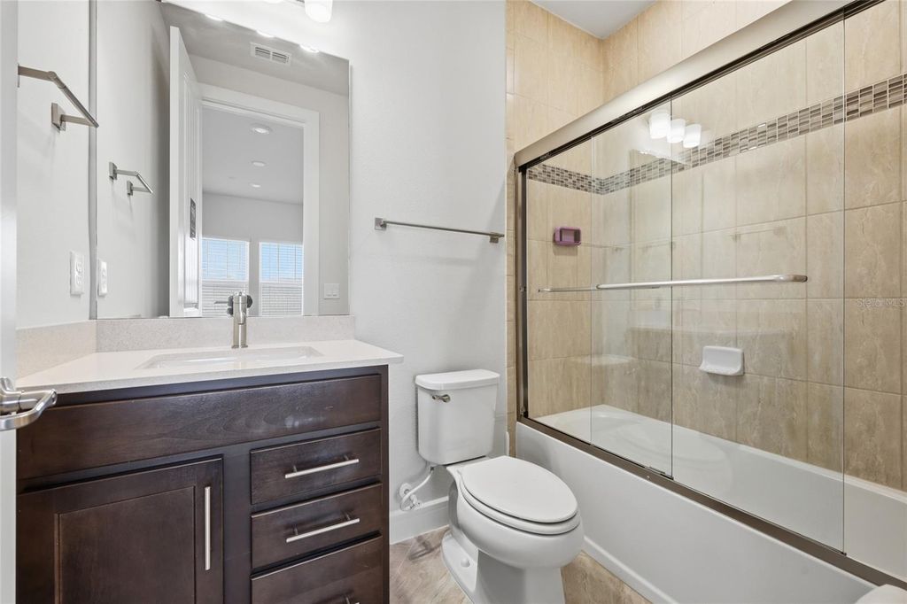 Image 38 of property listing at 13384 PANAMA BEACH COURT, Orlando, FL 32827