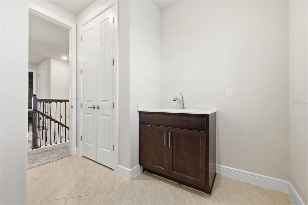 Image 47 of property listing at 13384 PANAMA BEACH COURT, Orlando, FL 32827