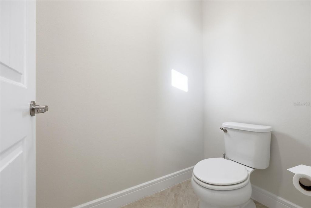 Image 54 of property listing at 13384 PANAMA BEACH COURT, Orlando, FL 32827