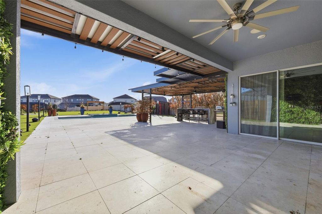 Image 58 of property listing at 13384 PANAMA BEACH COURT, Orlando, FL 32827