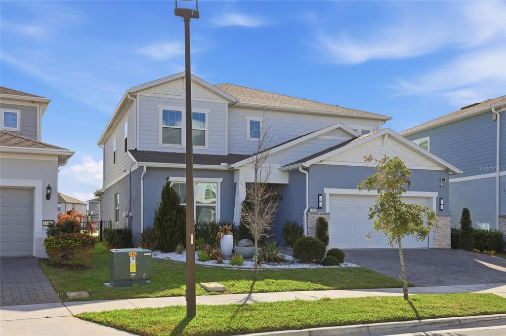 Image 8 of property listing at 13384 PANAMA BEACH COURT, Orlando, FL 32827