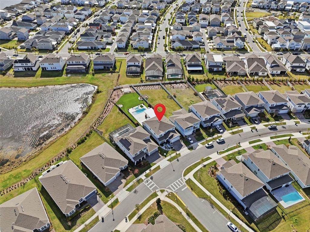 Image 72 of property listing at 13384 PANAMA BEACH COURT, Orlando, FL 32827