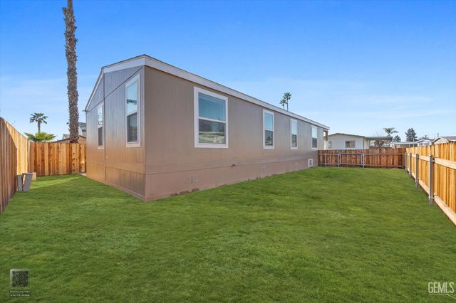 259 Mary Kay Lane, Bakersfield, CA 93308