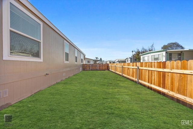 259 Mary Kay Lane, Bakersfield, CA 93308