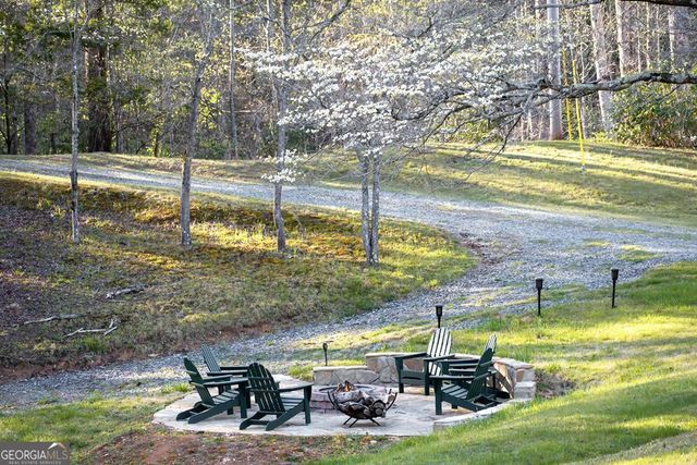 2669 Weaver Creek Road, Blue Ridge, GA 30513