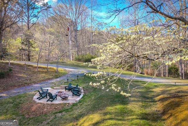 2669 Weaver Creek Road, Blue Ridge, GA 30513
