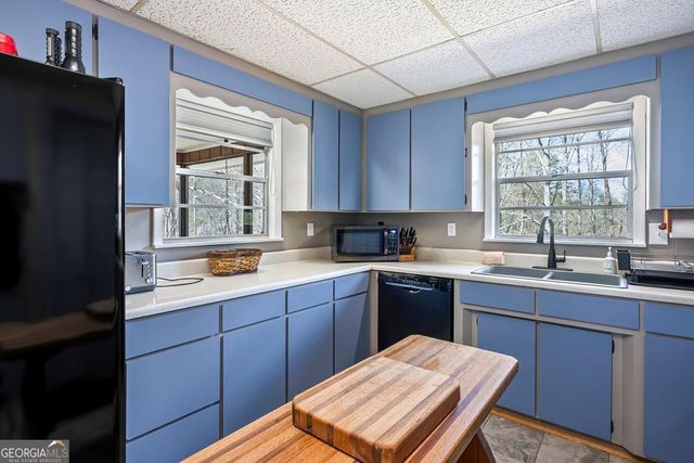 2669 Weaver Creek Road, Blue Ridge, GA 30513