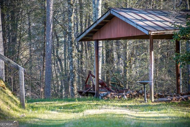 2669 Weaver Creek Road, Blue Ridge, GA 30513