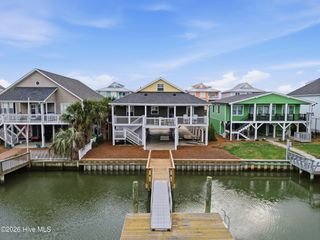 30 Laurinburg Street, Ocean Isle Beach, NC 28469