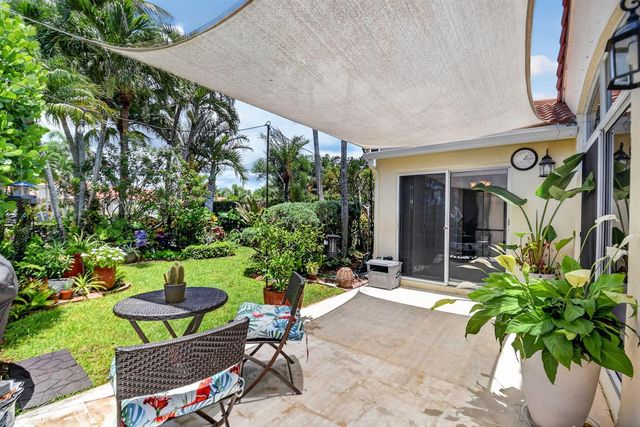 7285 Burgess Drive, Lake Worth, FL 33467
