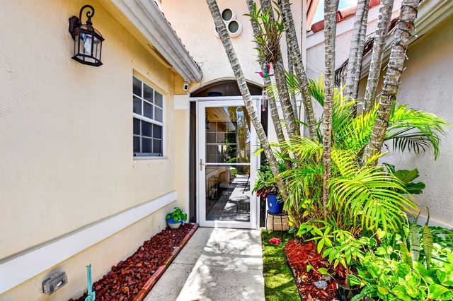 7285 Burgess Drive, Lake Worth, FL 33467