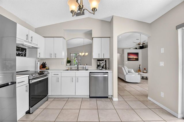 7285 Burgess Drive, Lake Worth, FL 33467