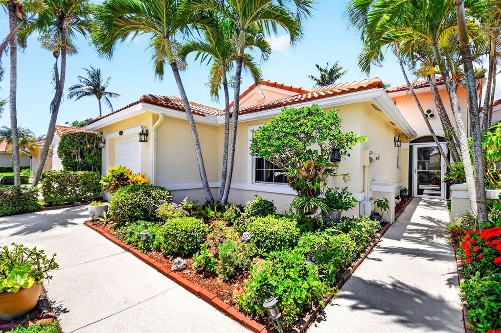 7285 Burgess Drive, Lake Worth, FL 33467