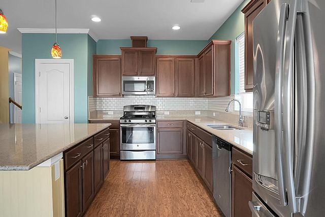 568 Crossland Drive, Moncks Corner, SC 29461