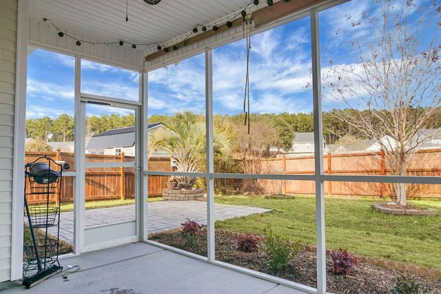568 Crossland Drive, Moncks Corner, SC 29461