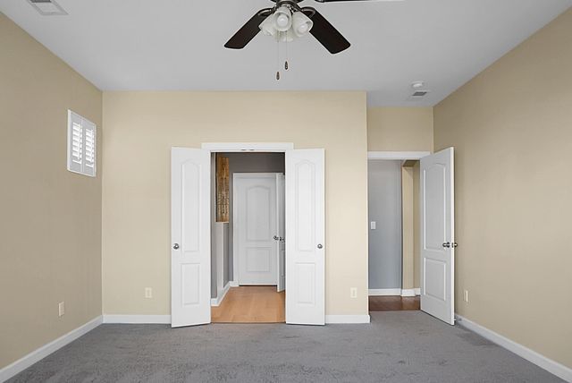 568 Crossland Drive, Moncks Corner, SC 29461