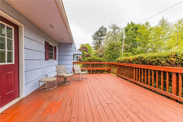 53 Guildhall Road, Henrietta, NY 14623