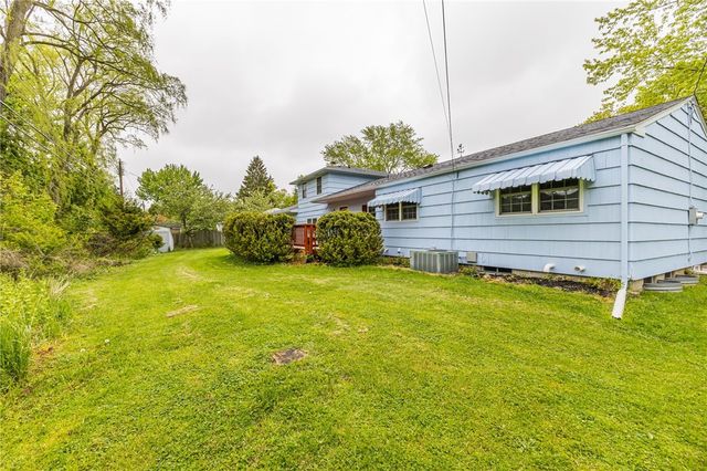 53 Guildhall Road, Henrietta, NY 14623