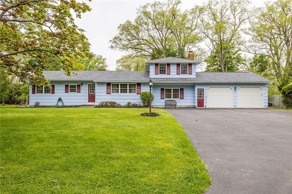 53 Guildhall Road, Henrietta, NY 14623
