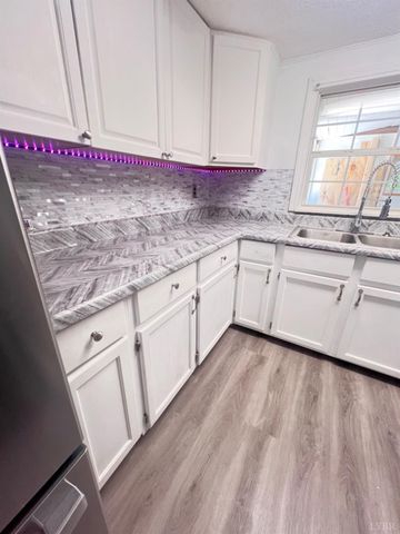 2443 Sunnymeade Rd, Rustburg, VA 24588