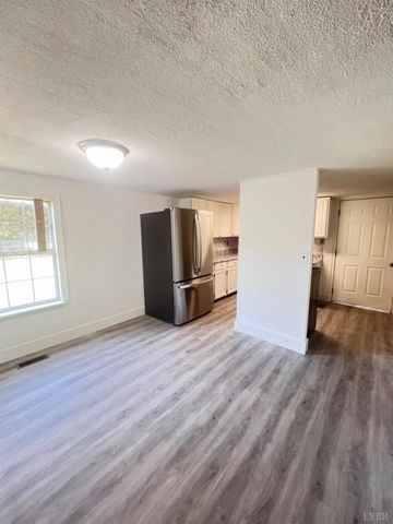 2443 Sunnymeade Rd, Rustburg, VA 24588