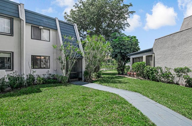 4397 Trevi Court, Lake Worth, FL 33467