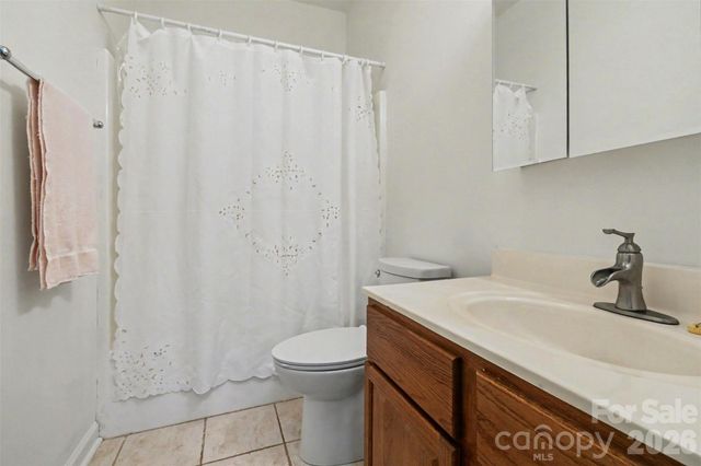 112 Hancock Crossing, Clover, SC 29710