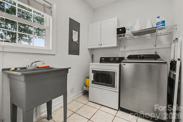 112 Hancock Crossing, Clover, SC 29710