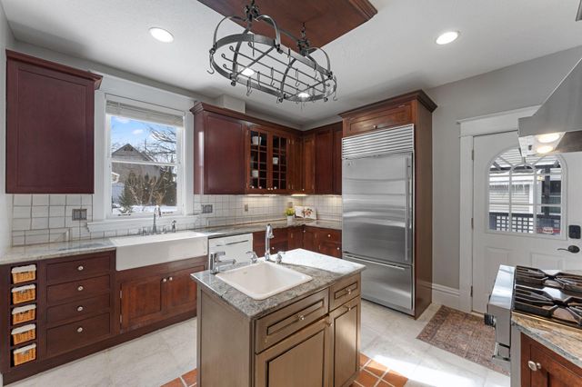 1900 Feronia Avenue, Saint Paul, MN 55104