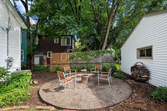 1900 Feronia Avenue, Saint Paul, MN 55104