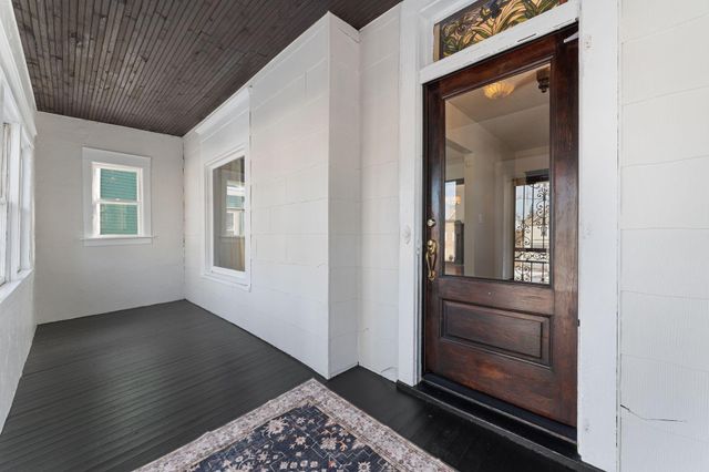 1900 Feronia Avenue, Saint Paul, MN 55104