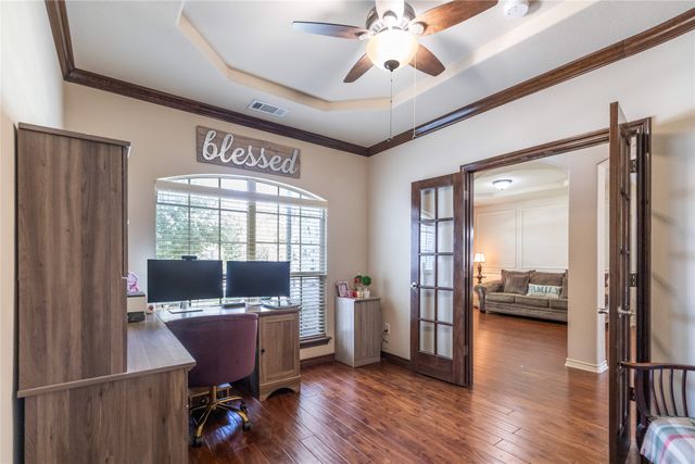 11825 Wolfcreek Lane, Fort Worth, TX 76244