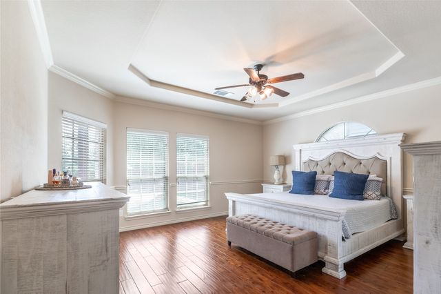11825 Wolfcreek Lane, Fort Worth, TX 76244