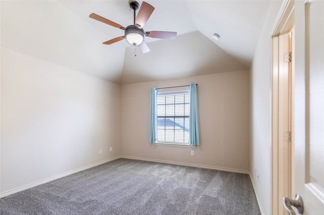 11825 Wolfcreek Lane, Fort Worth, TX 76244