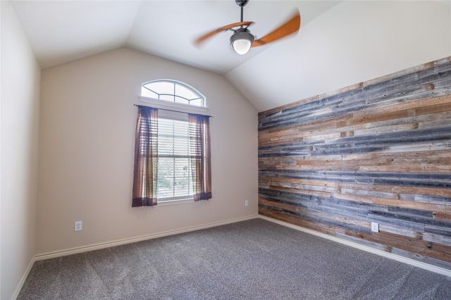 11825 Wolfcreek Lane, Fort Worth, TX 76244