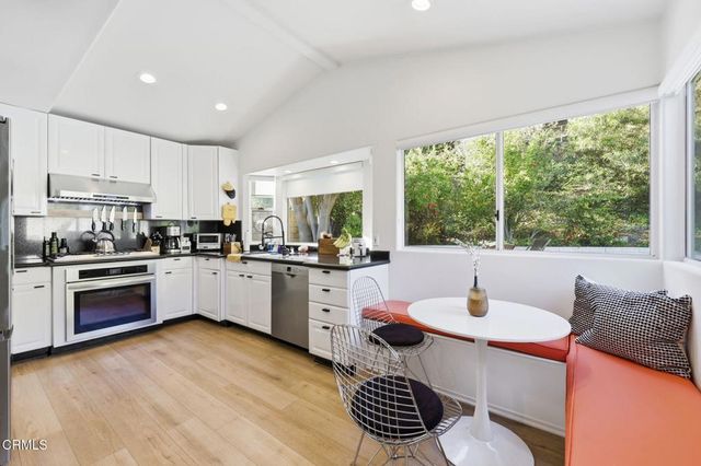 18824 Dukas Street, Los Angeles, CA 91326