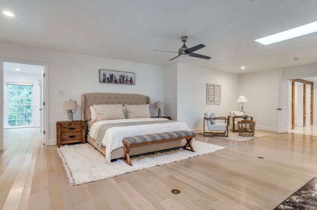 4804 Alan Dale Lane, Dallas, TX 75209
