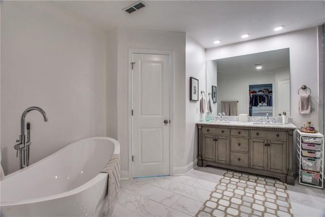 4804 Alan Dale Lane, Dallas, TX 75209