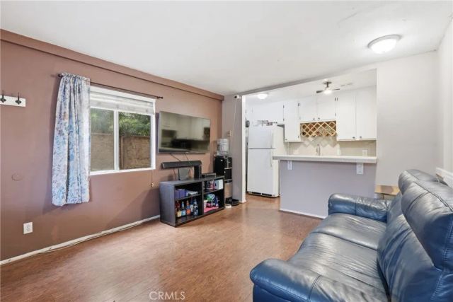 725 Coronado Ave 106, Long Beach, CA 90804