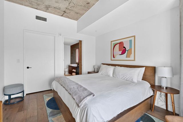 48 East Ave 2911, Austin, TX 78701