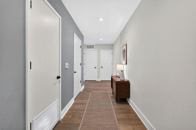 48 East Ave 2911, Austin, TX 78701