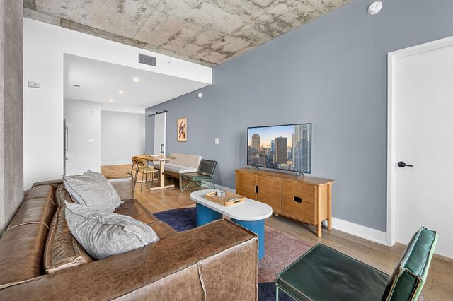 48 East Ave 2911, Austin, TX 78701