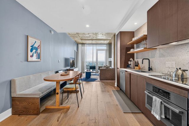 48 East Ave 2911, Austin, TX 78701