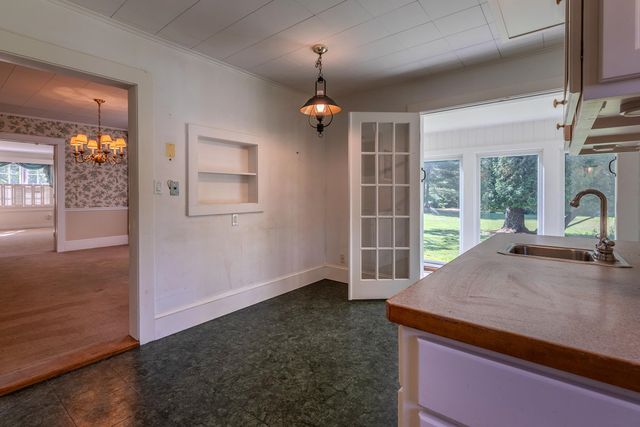 1131 Route 30, Dorset, VT 05251