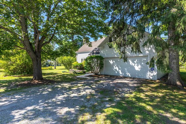 1131 Route 30, Dorset, VT 05251