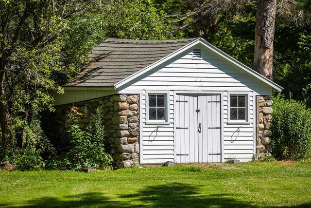 1131 Route 30, Dorset, VT 05251