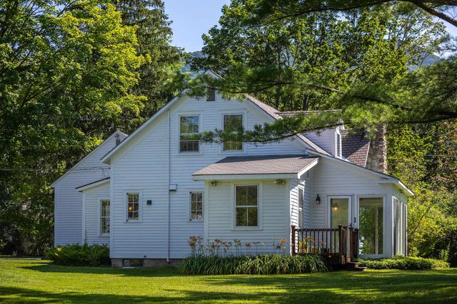 1131 Route 30, Dorset, VT 05251