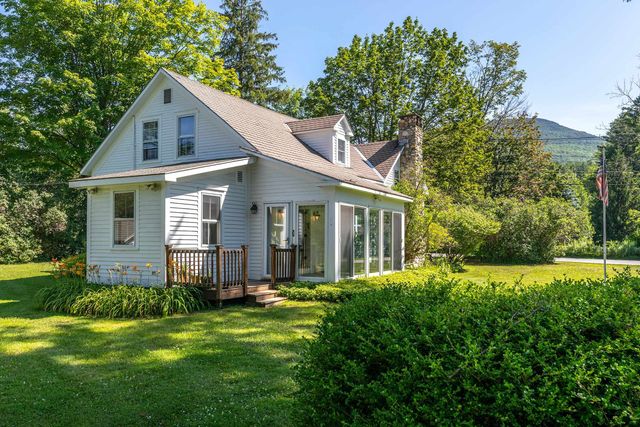 1131 Route 30, Dorset, VT 05251