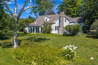 1131 Route 30, Dorset, VT 05251